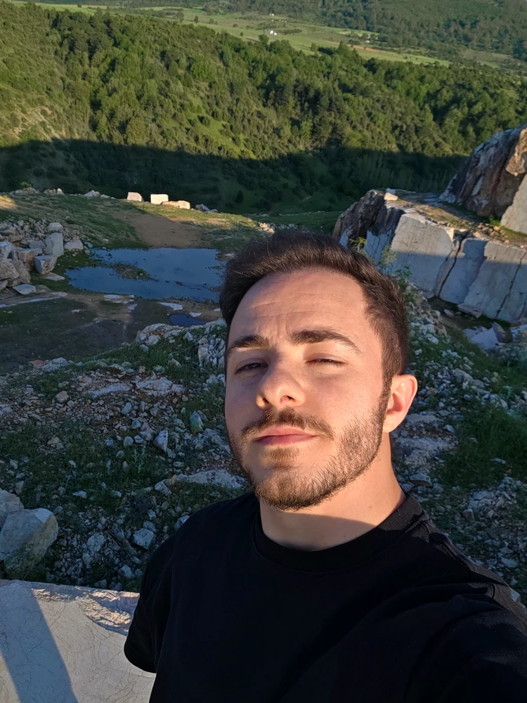 Murti tarafından yüklenen GIF