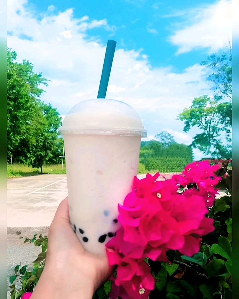 GIF uploaded by Love