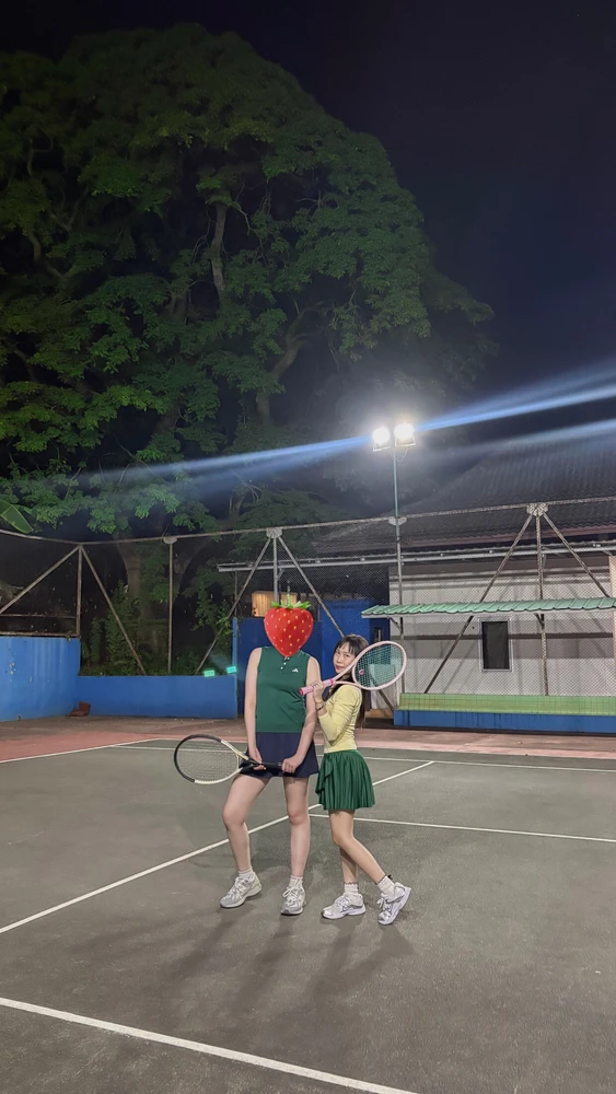 GIF uploaded by Bebby