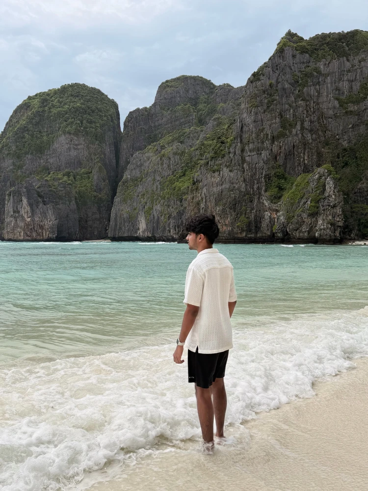 GIF uploaded by Peve