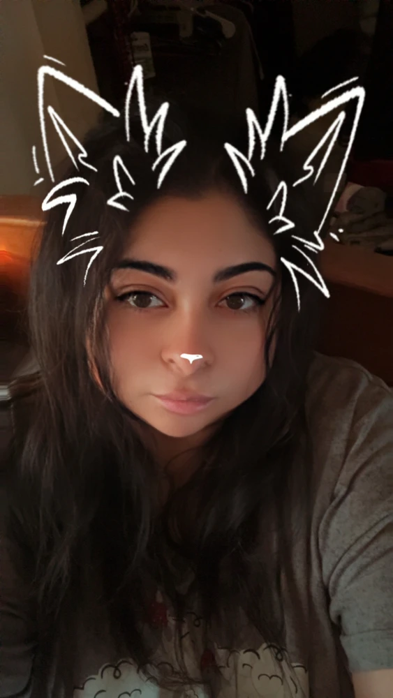 GIF uploaded by Moni