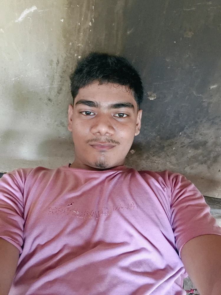 GIF na in-upload ni Ranak