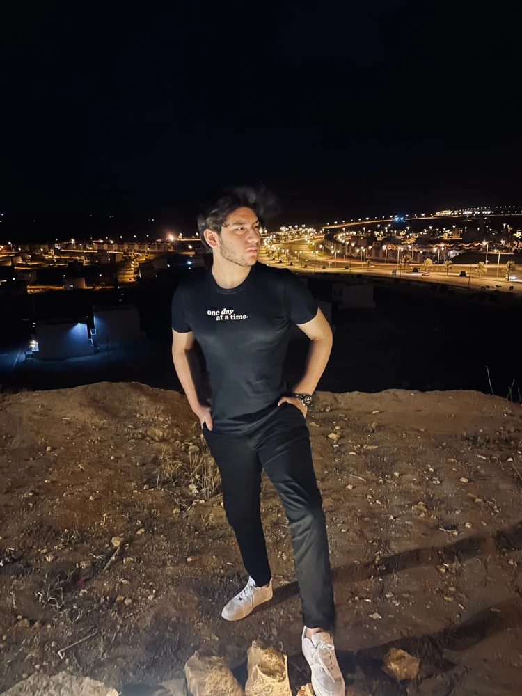 GIF uploaded by Rahim