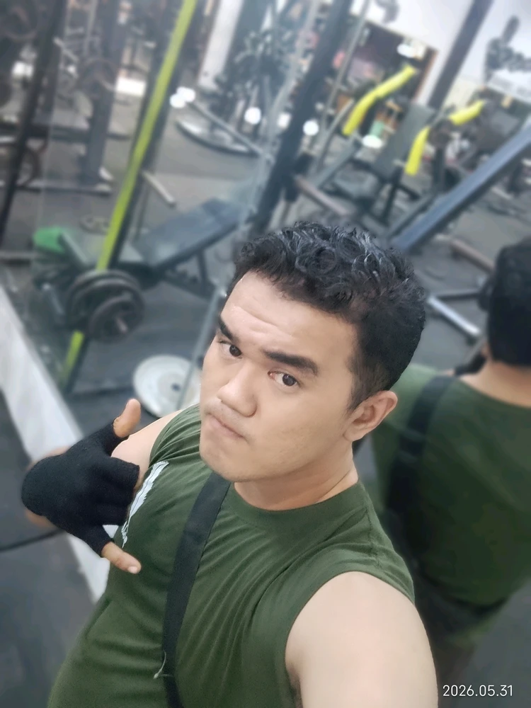 GIF uploaded by Andry