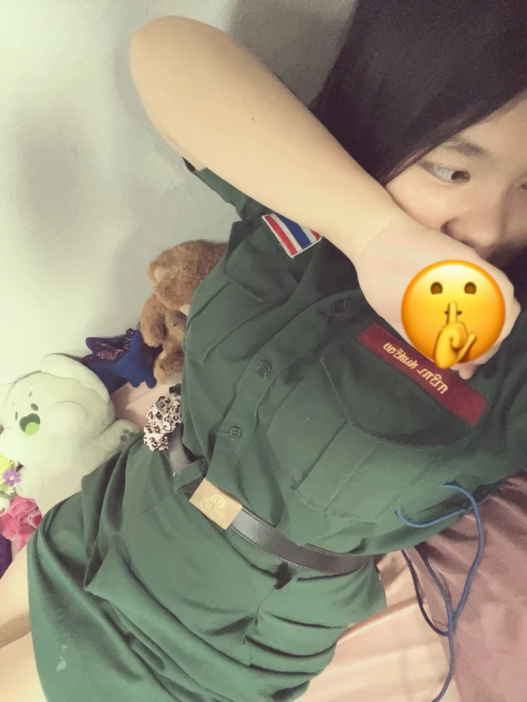 GIF อัปโหลดโดย ดาริกาาา