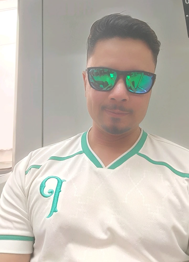 GIF uploaded by Sid
