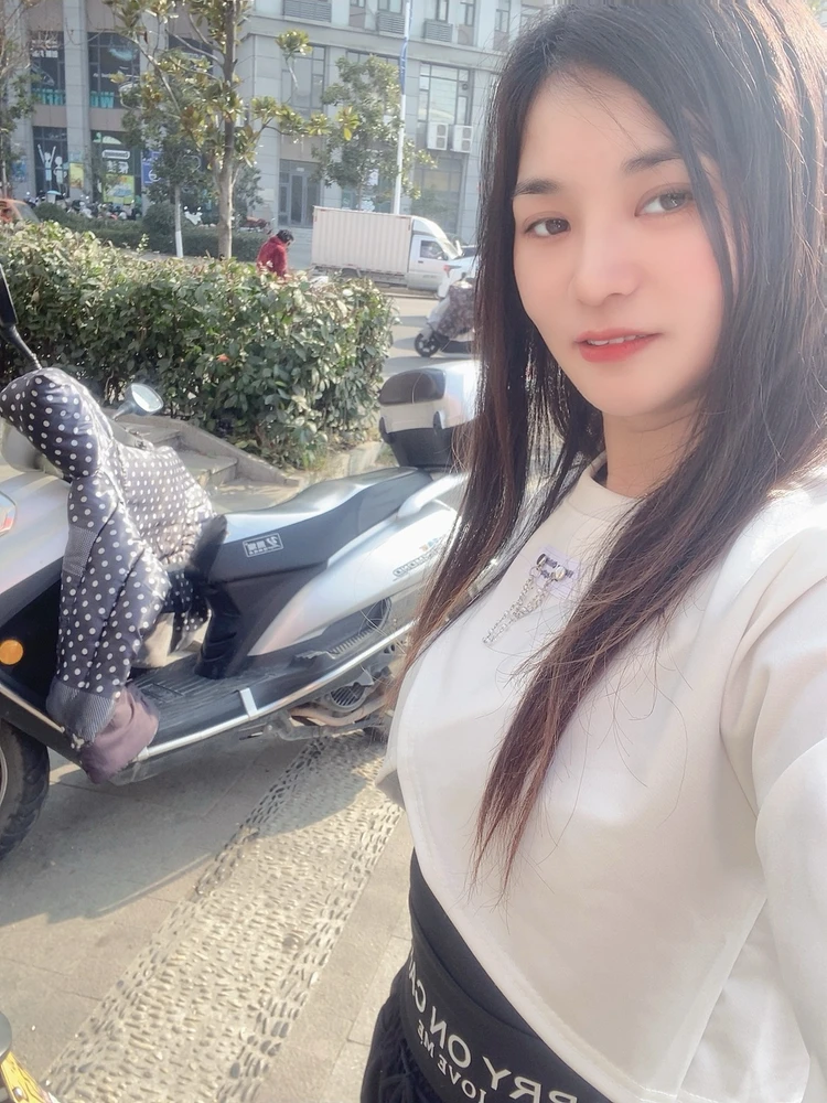 GIF uploaded by Andihong