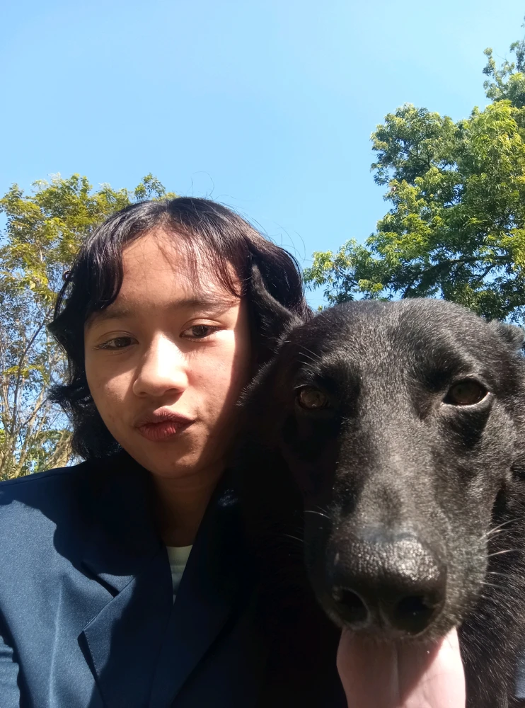 GIF uploaded by Dhita