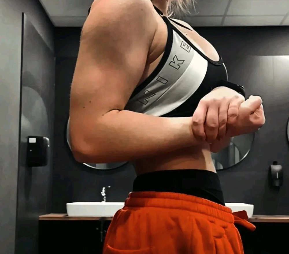 GIF uploaded by Terez
