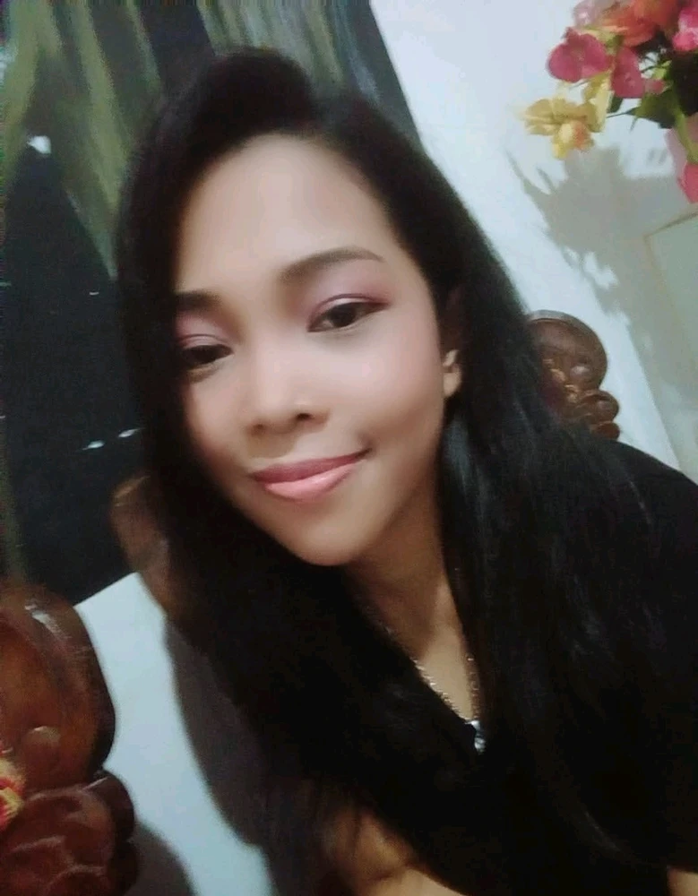GIF uploaded by Liana