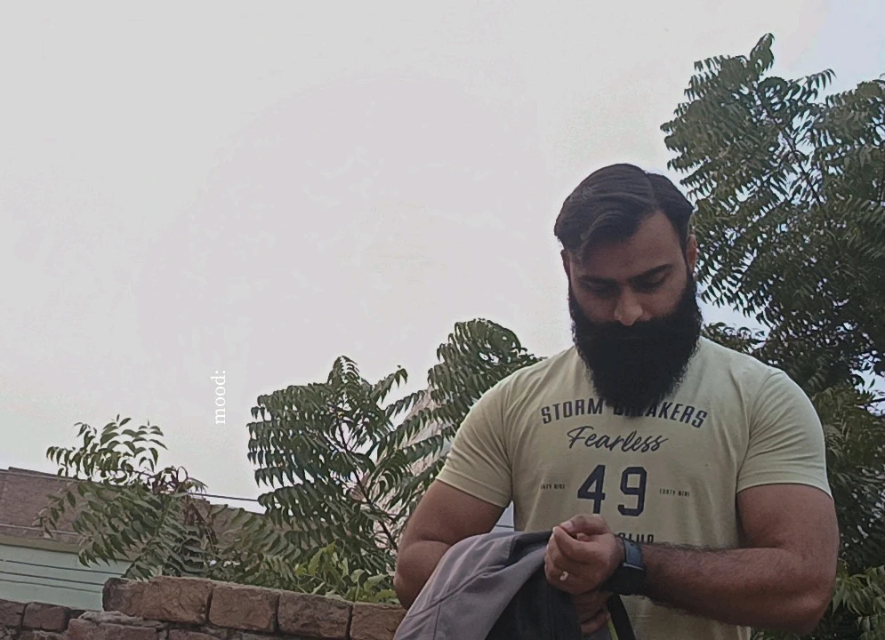 GIF uploaded by Hadi
