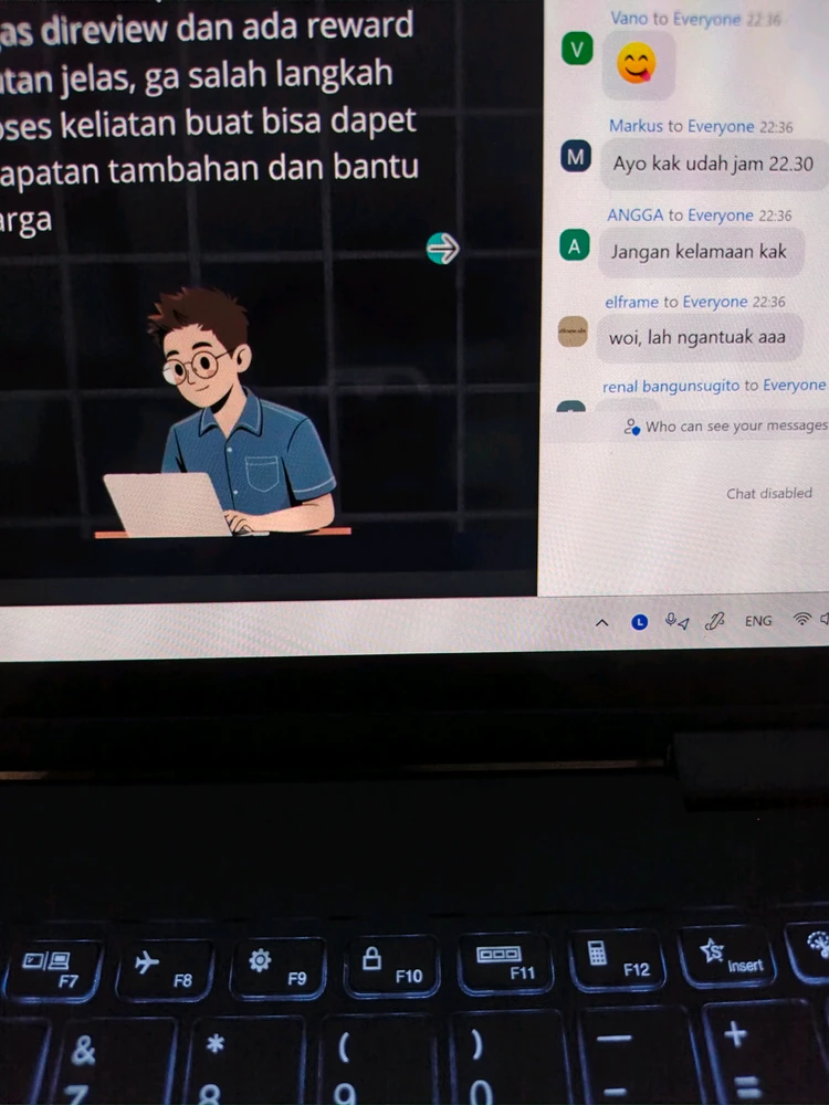 GIF diunggah oleh VVisteria
