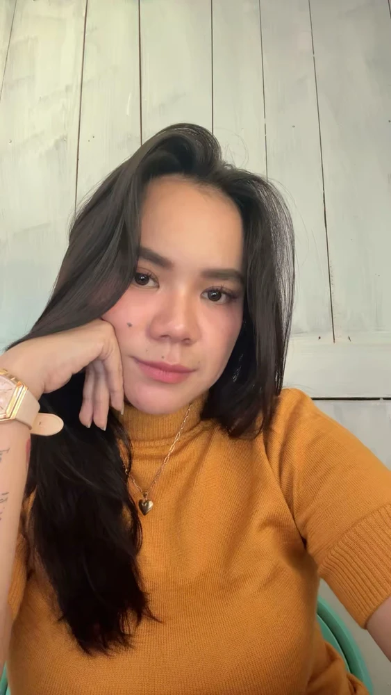 GIF uploaded by Ratna Agustin
