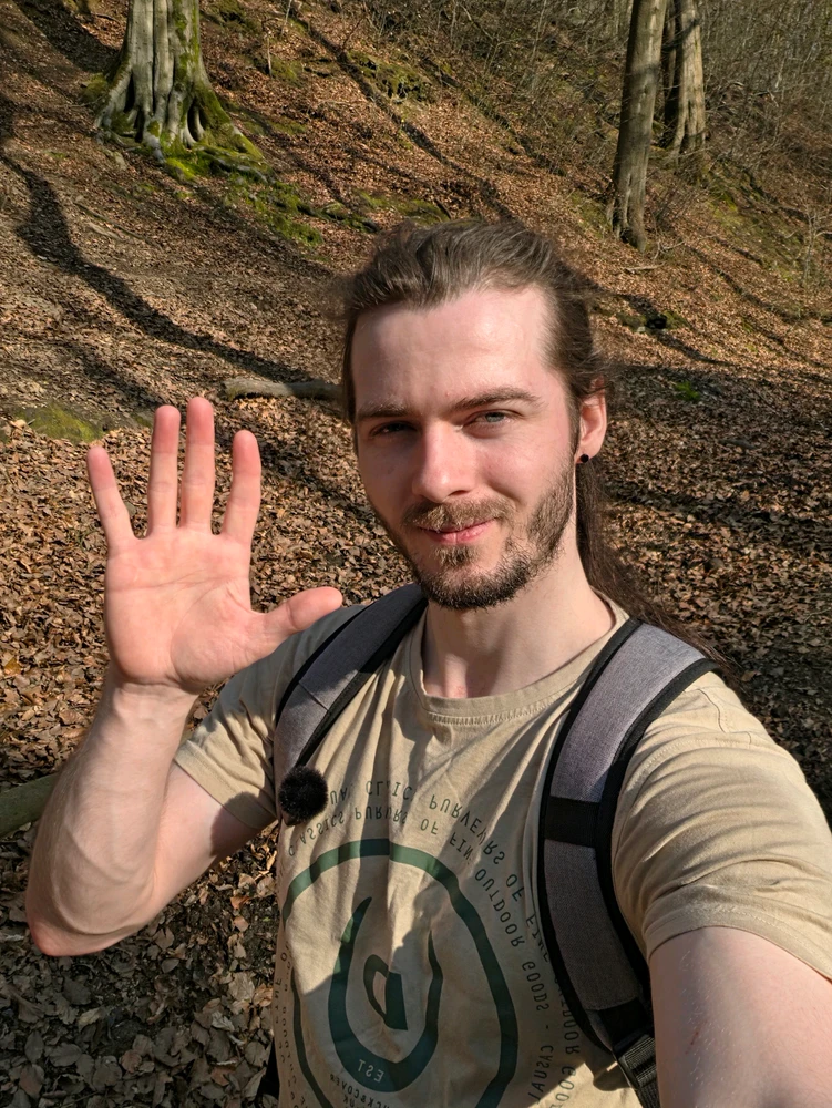 GIF uploaded by Louis