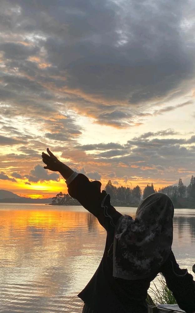 GIF uploaded by Arsa