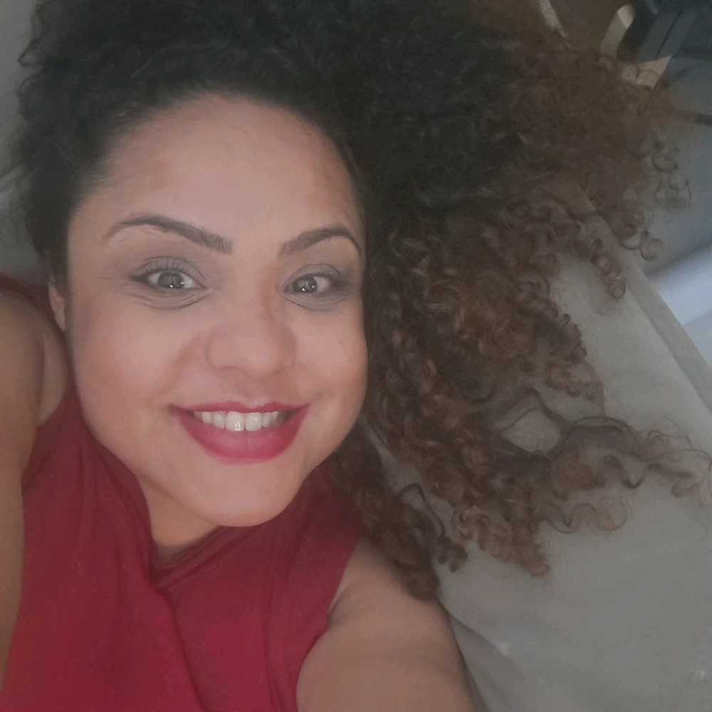 GIF uploaded by Fernanda