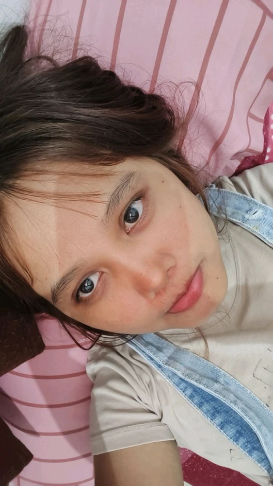 GIF uploaded by Devanny N
