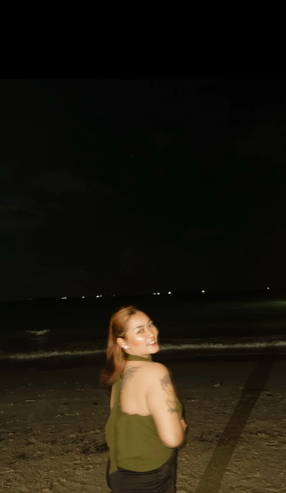 GIF diunggah oleh Muma