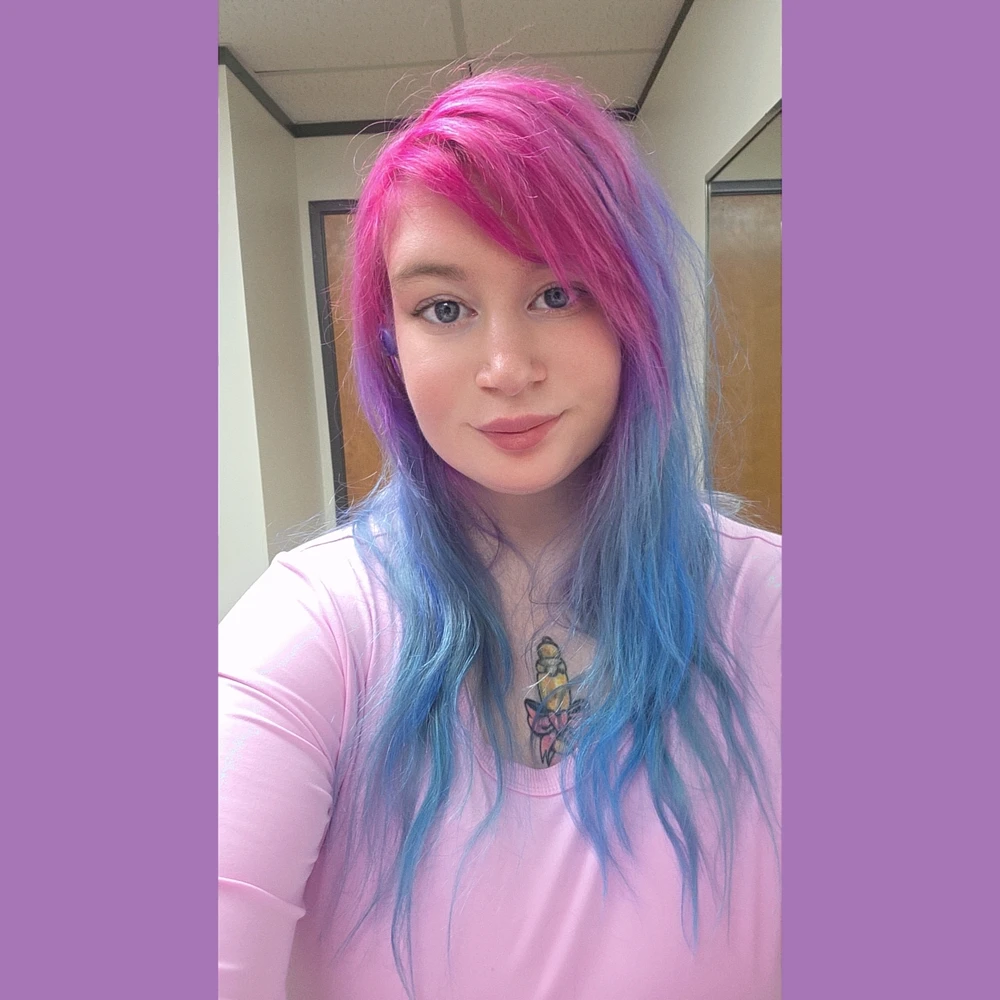 GIF uploaded by Anastasia