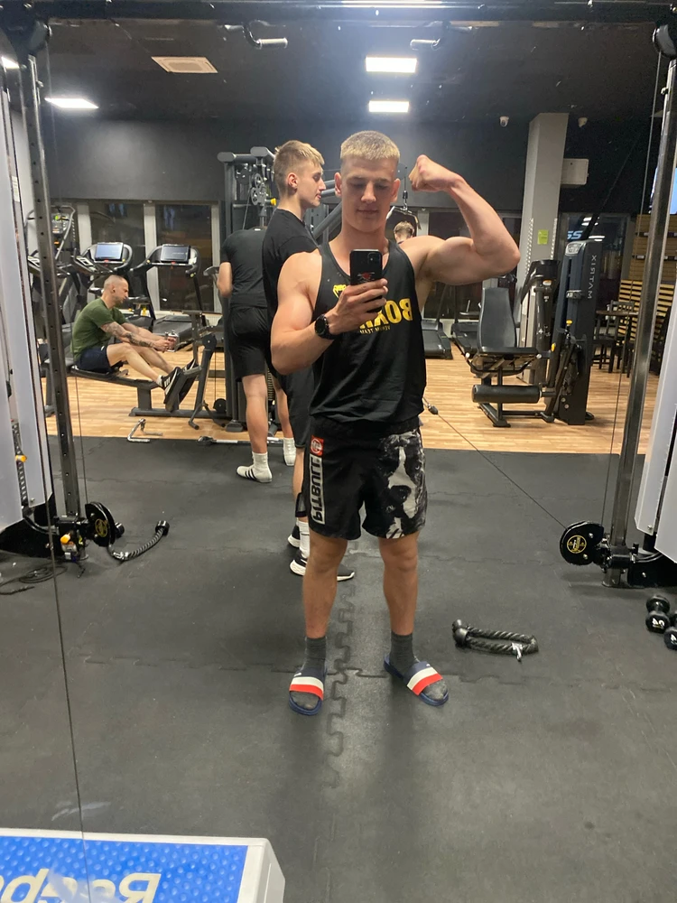 GIF dodany przez Adrian