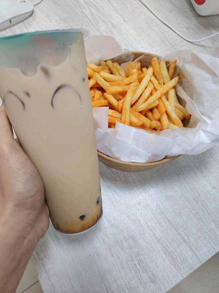 GIF uploaded by Veron