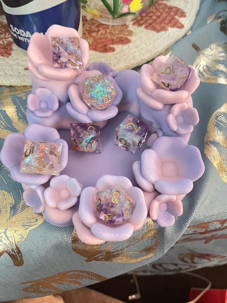 GIF uploaded by Emi