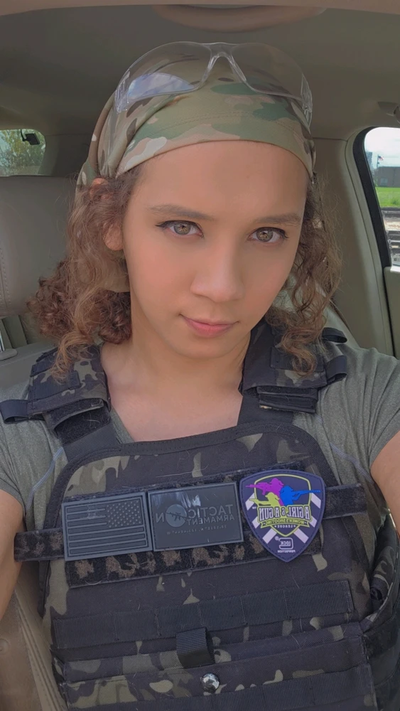 GIF uploaded by Ravyn