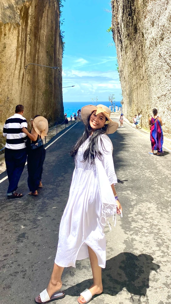 GIF diunggah oleh Susanti