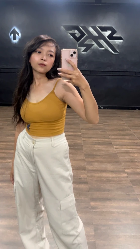 GIF uploaded by Jessieca