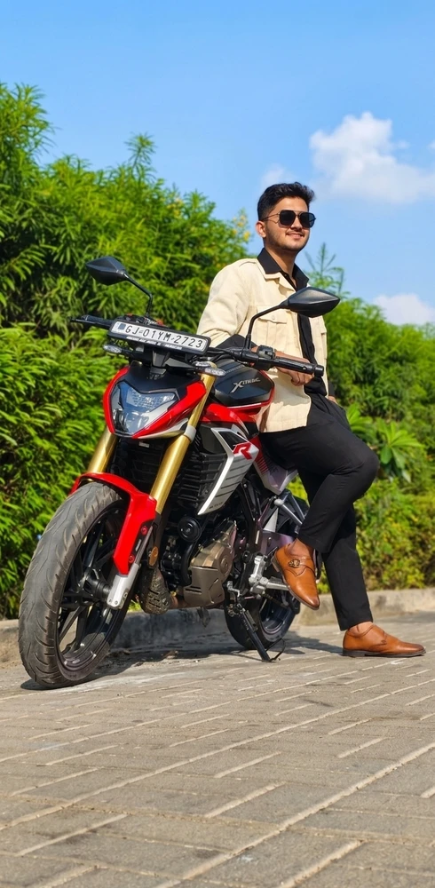 GIF uploaded by Sem