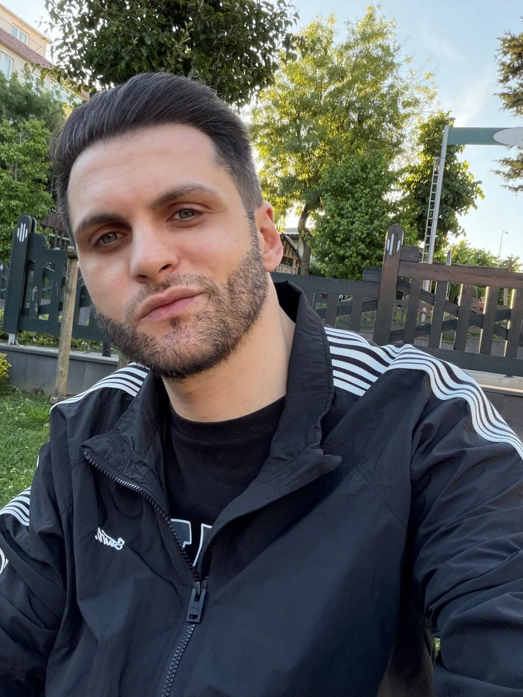 Alcy tarafından yüklenen görsel