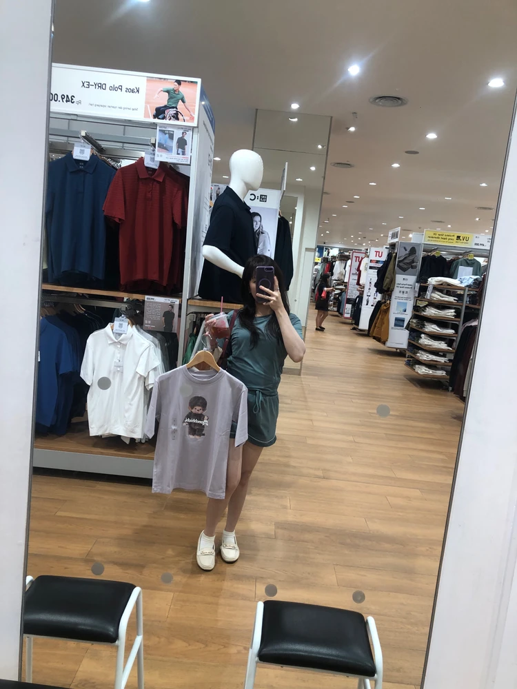 GIF uploaded by Bebby