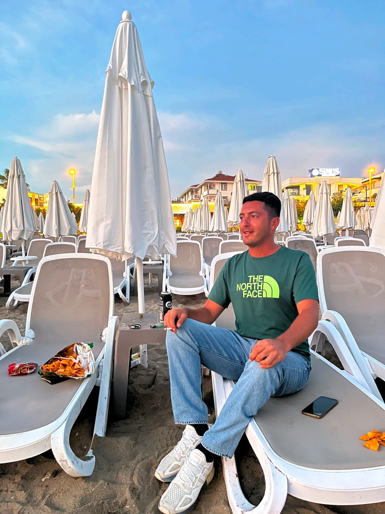 GIF uploaded by Semih