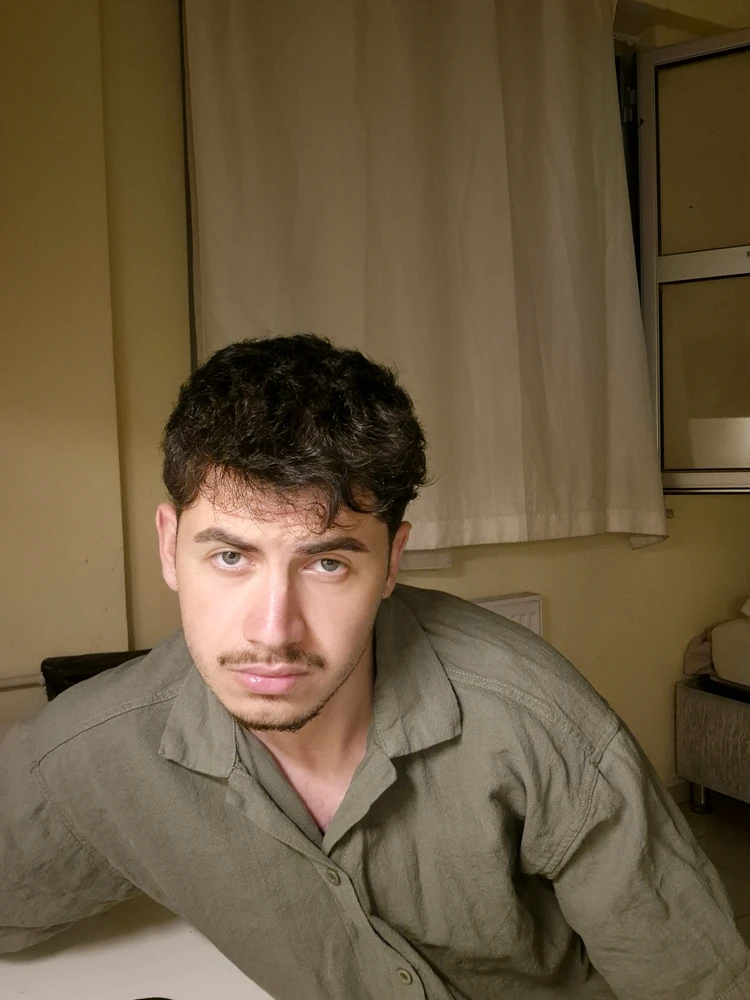 yahya tarafından yüklenen GIF