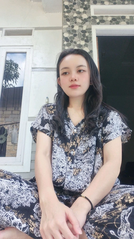 GIF uploaded by Mery