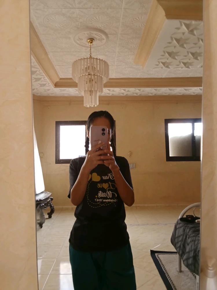 GIF uploaded by Yona