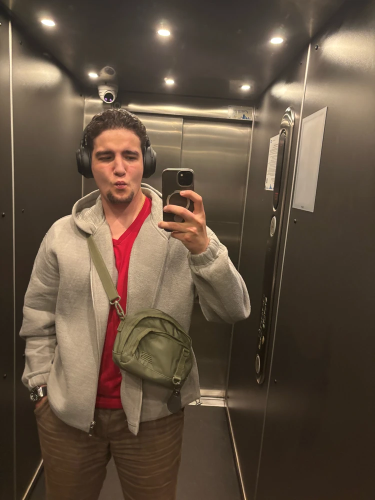 GIF uploaded by Sebastian