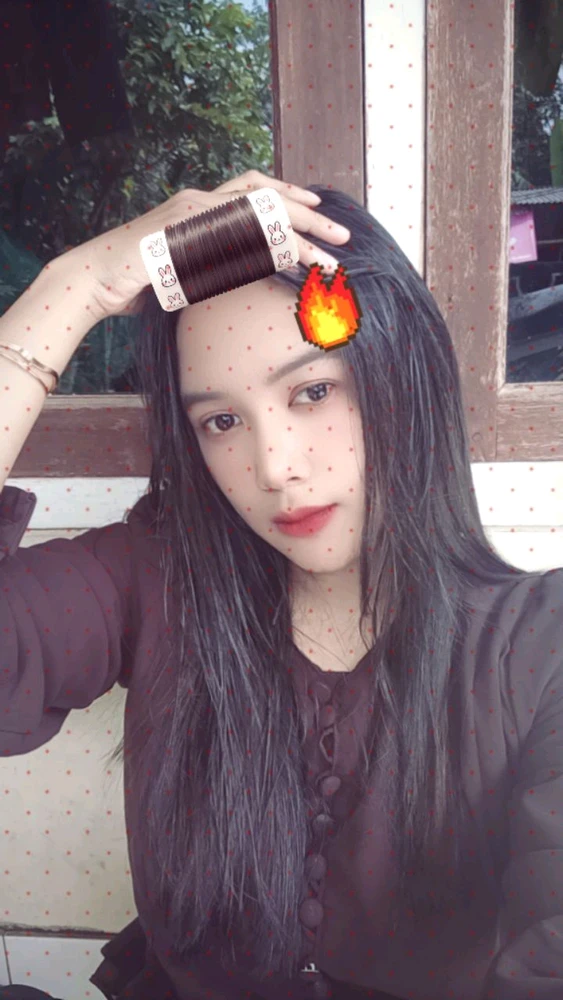 GIF diunggah oleh Nadine
