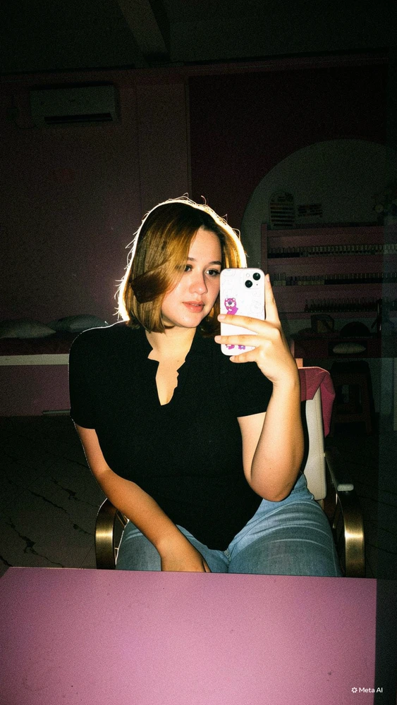 GIF diunggah oleh rosalia