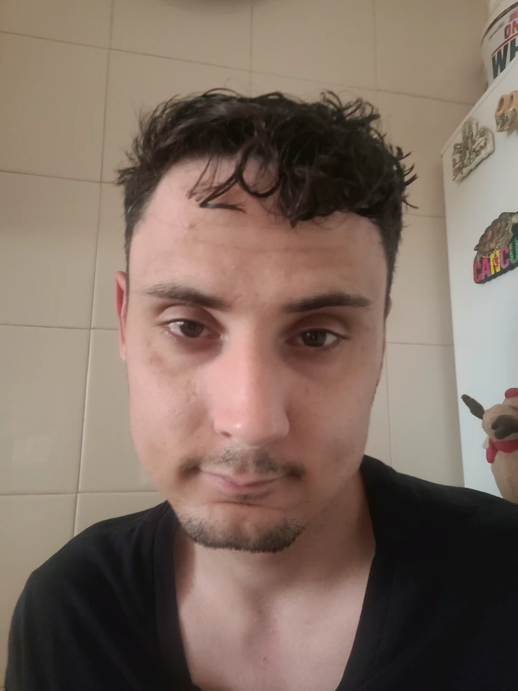 GIF uploaded by Christofer