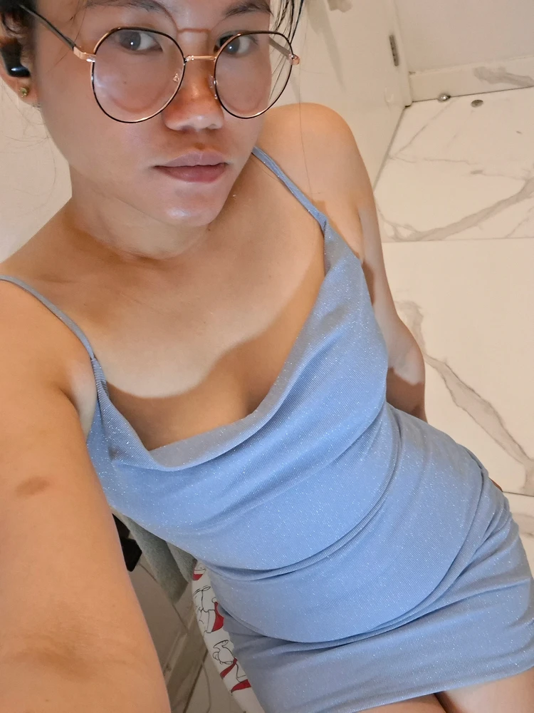 GIF uploaded by Emmy