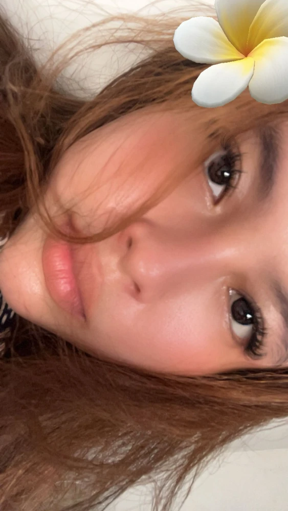 GIF uploaded by Ayu