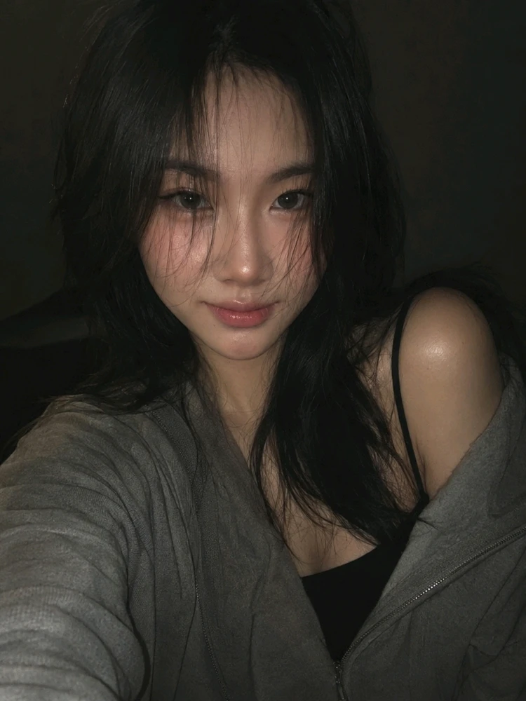 GIF uploaded by re