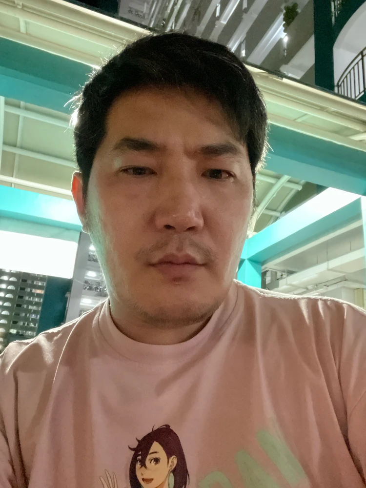 GIF uploaded by E k