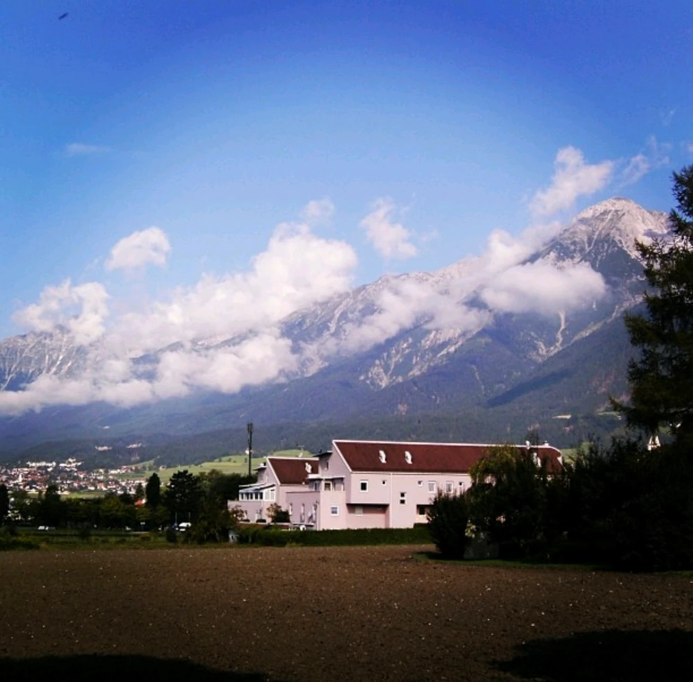 GIF uploaded by Zoltán
