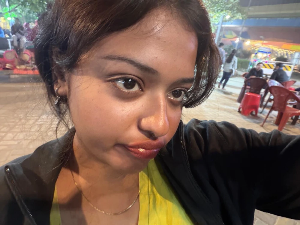 GIF uploaded by Ruee
