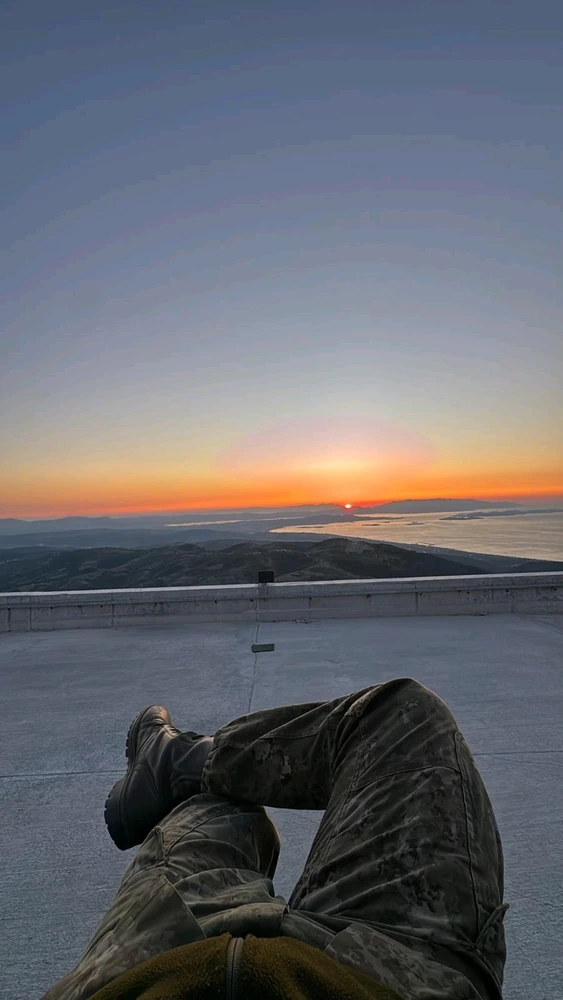 GIF uploaded by Eros