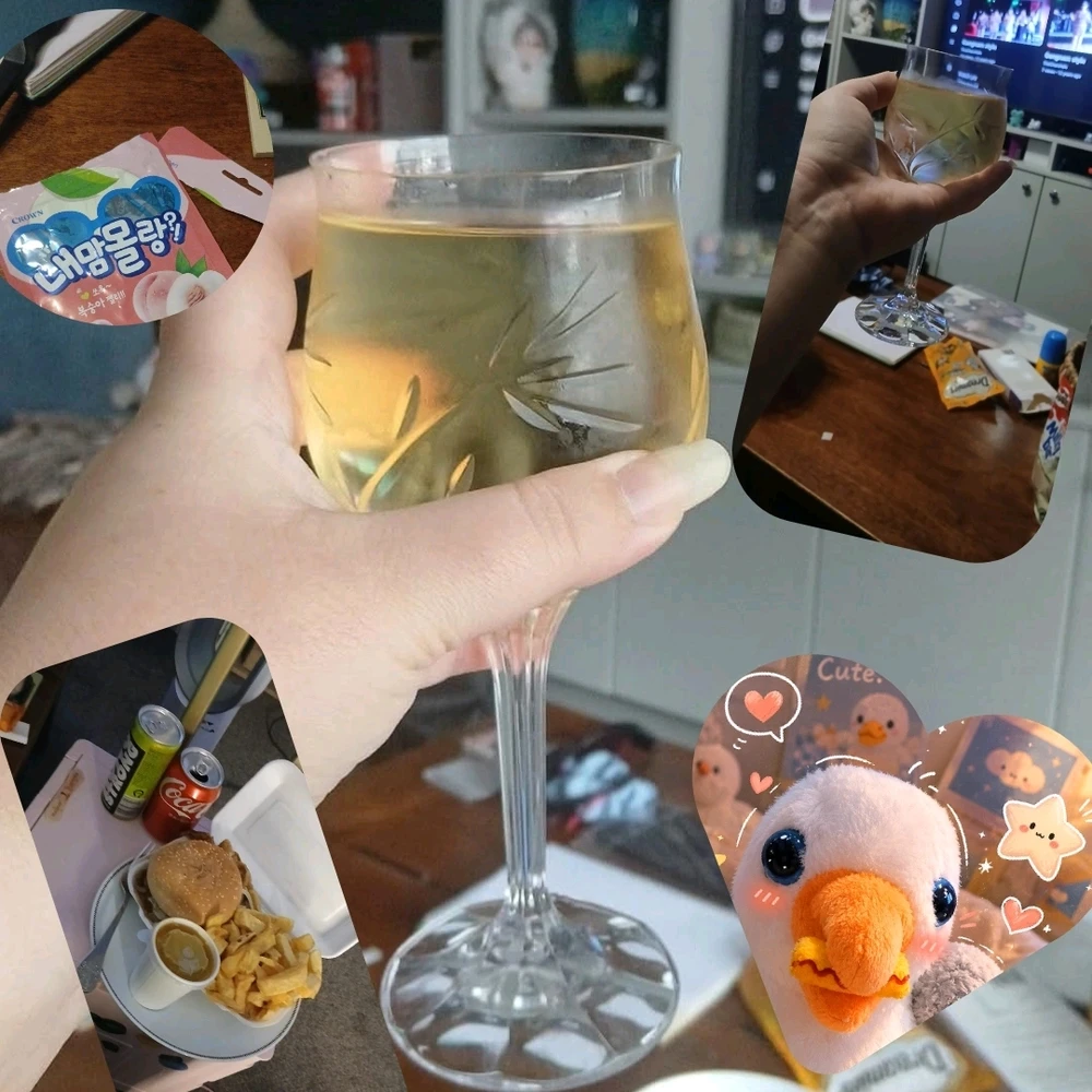 GIF uploaded by Charlotte