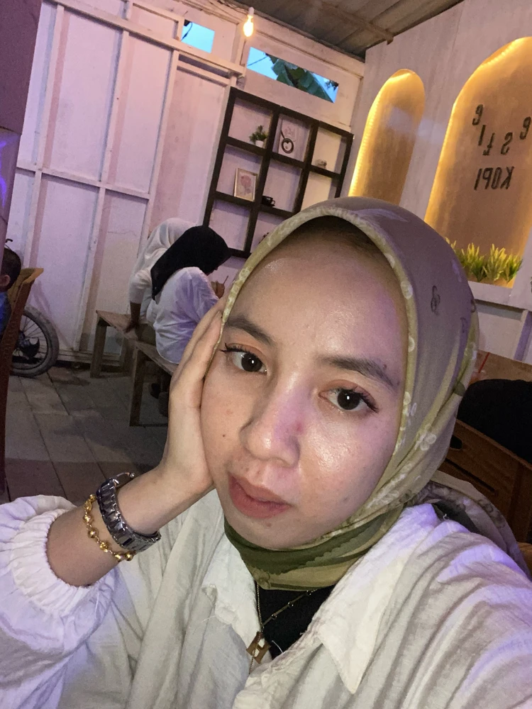 GIF uploaded by Herlina