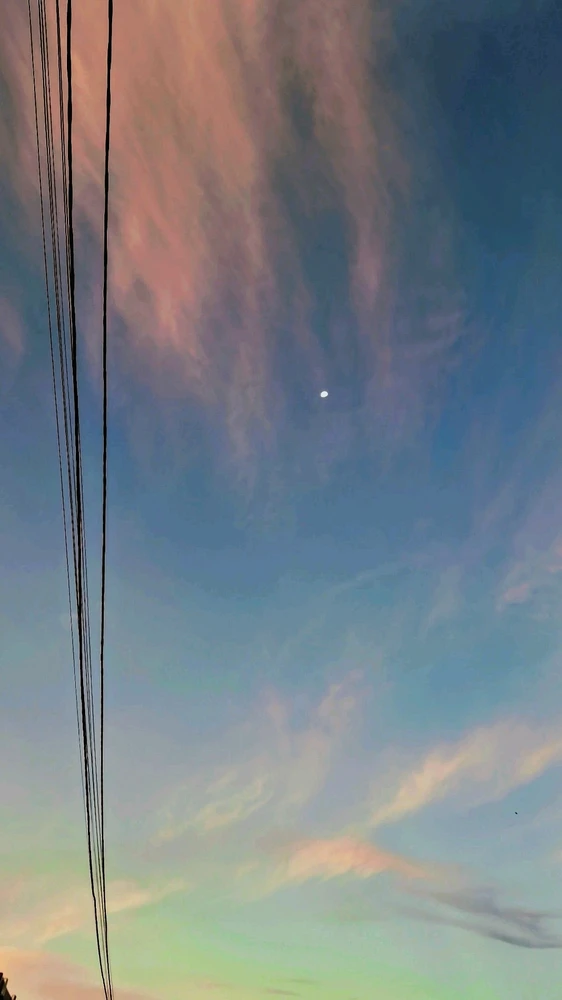 GIF uploaded by vra